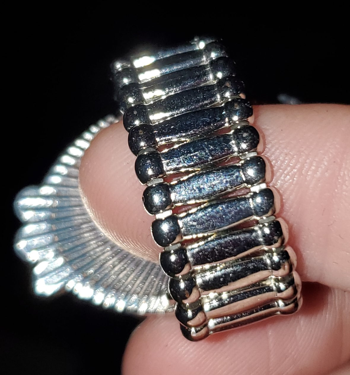 Orange crackle ring