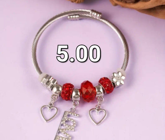 Love red cuff